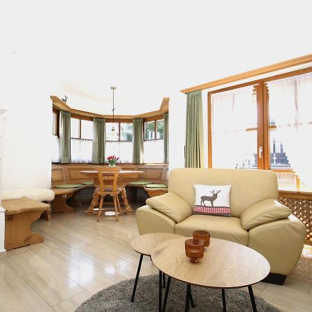 Apartment Jenny ガルミッシュ・パルテンキルヒェン エクステリア 写真
